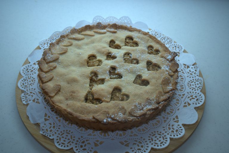 Kuchen de manzana checo artesanal de Daninka, Curiñanco, costa de Valdivia